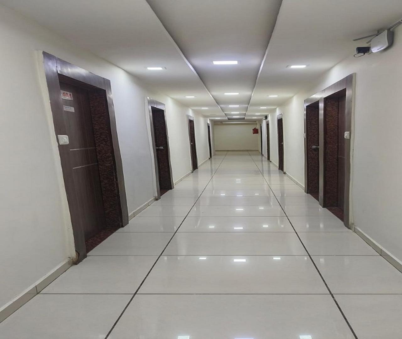 Hotel Nest View Ahmedabad Extérieur photo